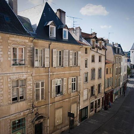 Ferienwohnung Les Toits Des Cordeliers Nancy Exterior foto
